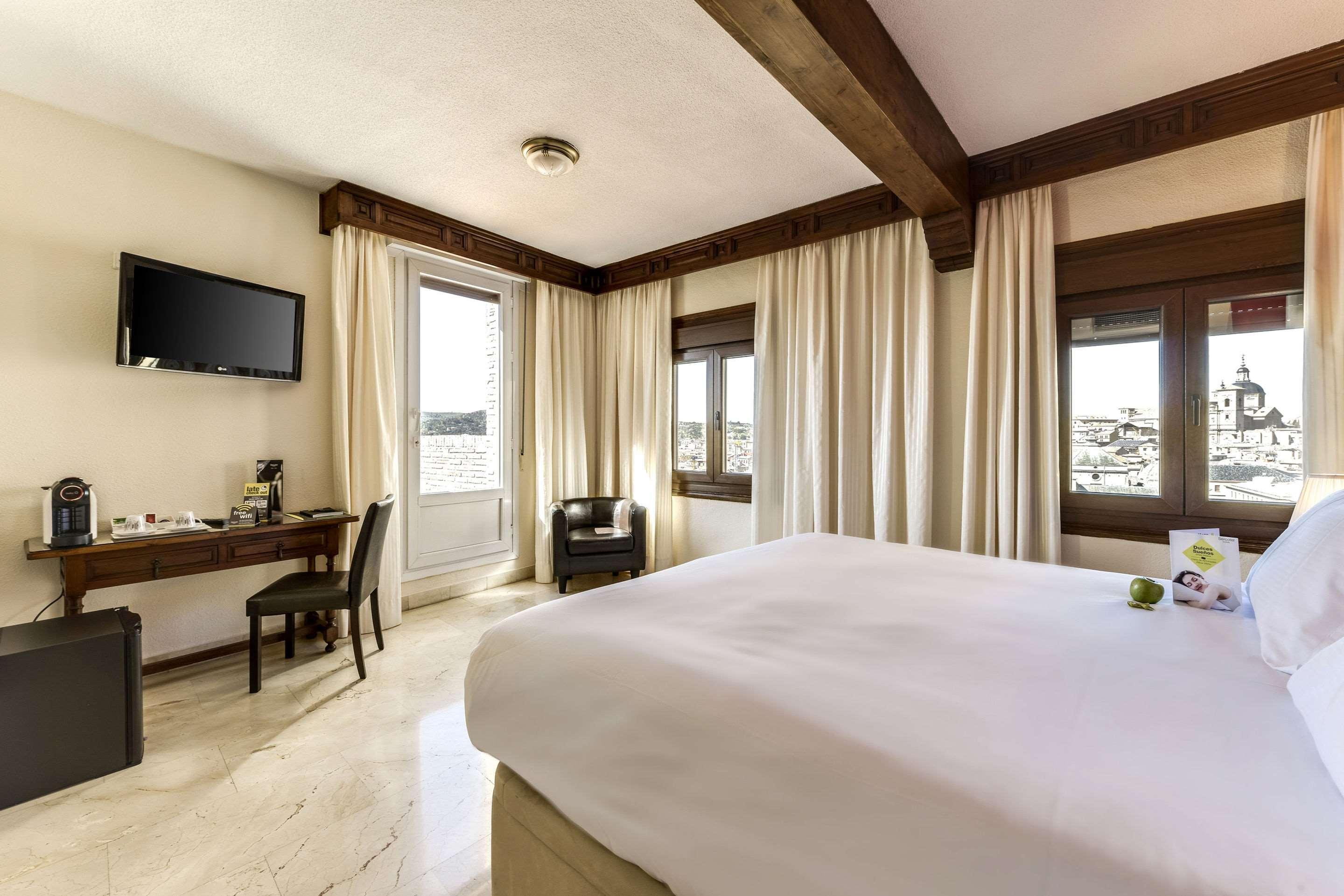 Sercotel Alfonso Vi Hotel 4*